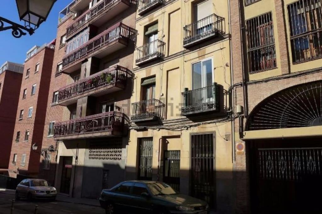 San Bernabe, Apartamento Para 2 En Las Vistillas Junto A Metro Puerta De Toledo Madrid Exterior foto