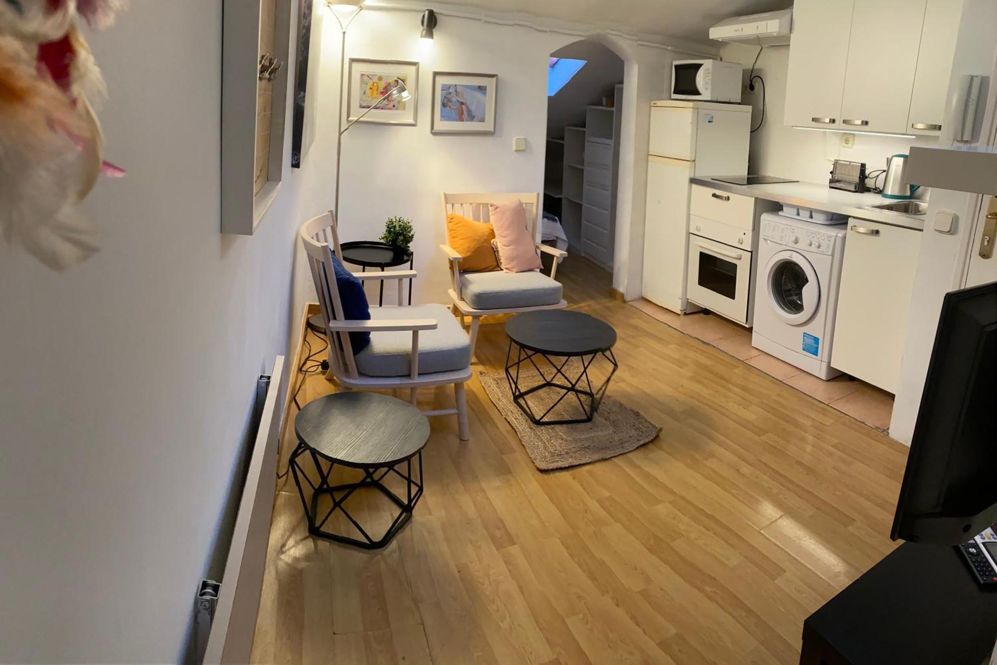 San Bernabe, Apartamento Para 2 En Las Vistillas Junto A Metro Puerta De Toledo Madrid Exterior foto