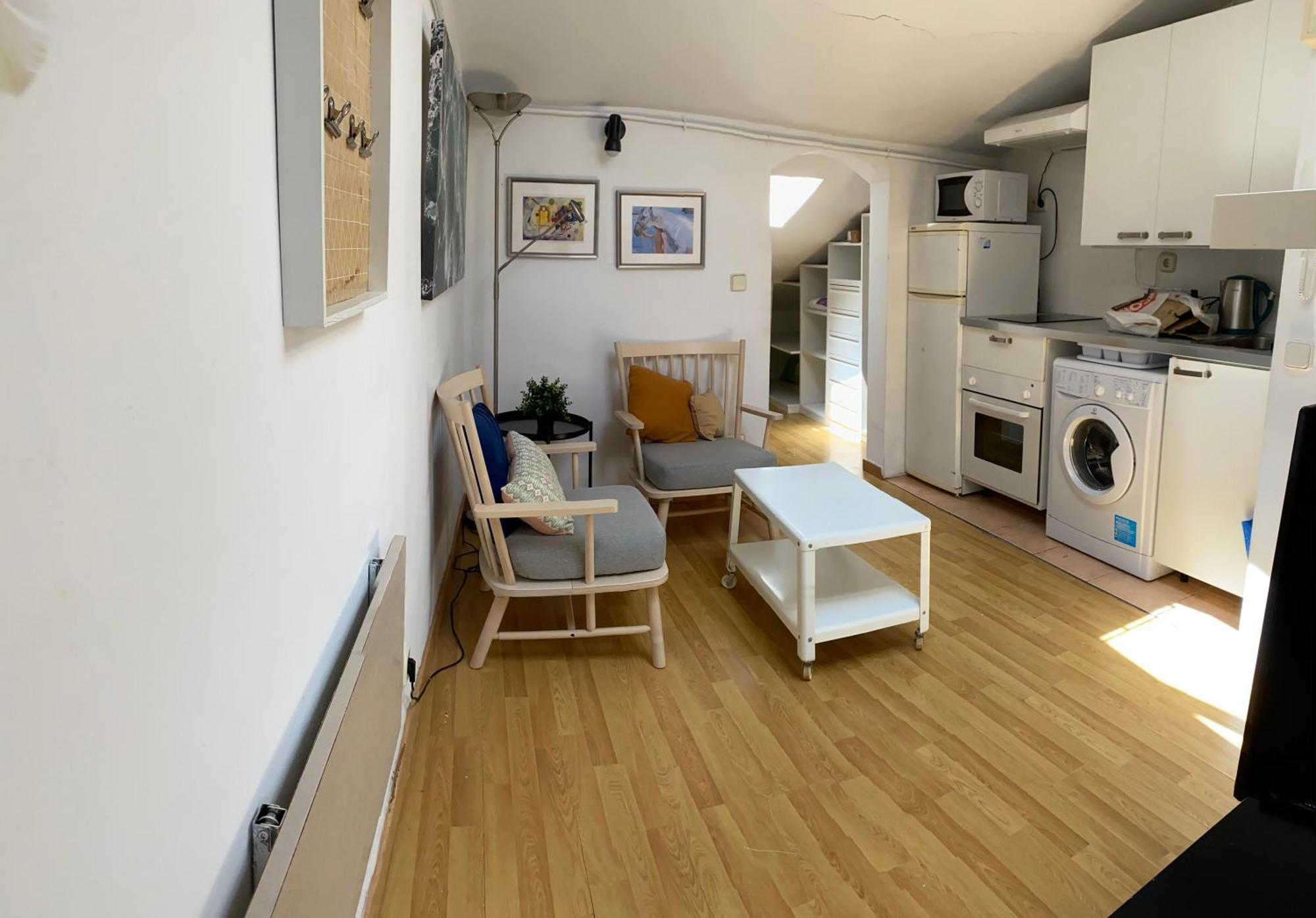 San Bernabe, Apartamento Para 2 En Las Vistillas Junto A Metro Puerta De Toledo Madrid Exterior foto